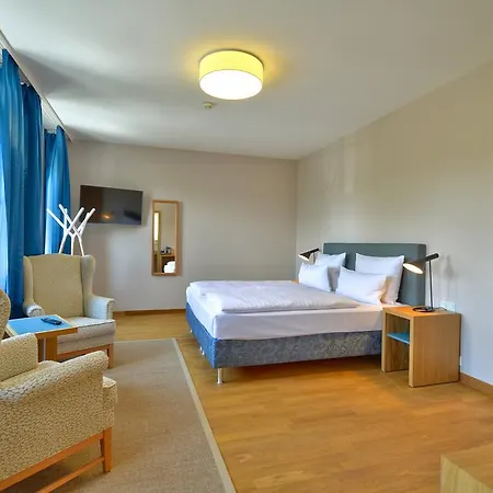 Vogelsburg Hotel Escherndorf Room photo